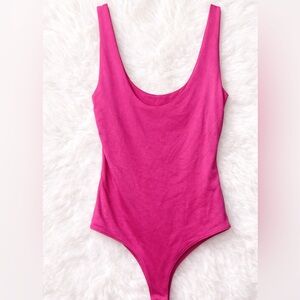 Sincerely Jules Hot Pink Scoop Neck Bodysuit Women’s Small Bright Fitted